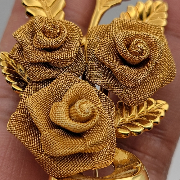 Vintage Elegant Gold Floral Jewelry Lot of 4 - Picture 8 of 16